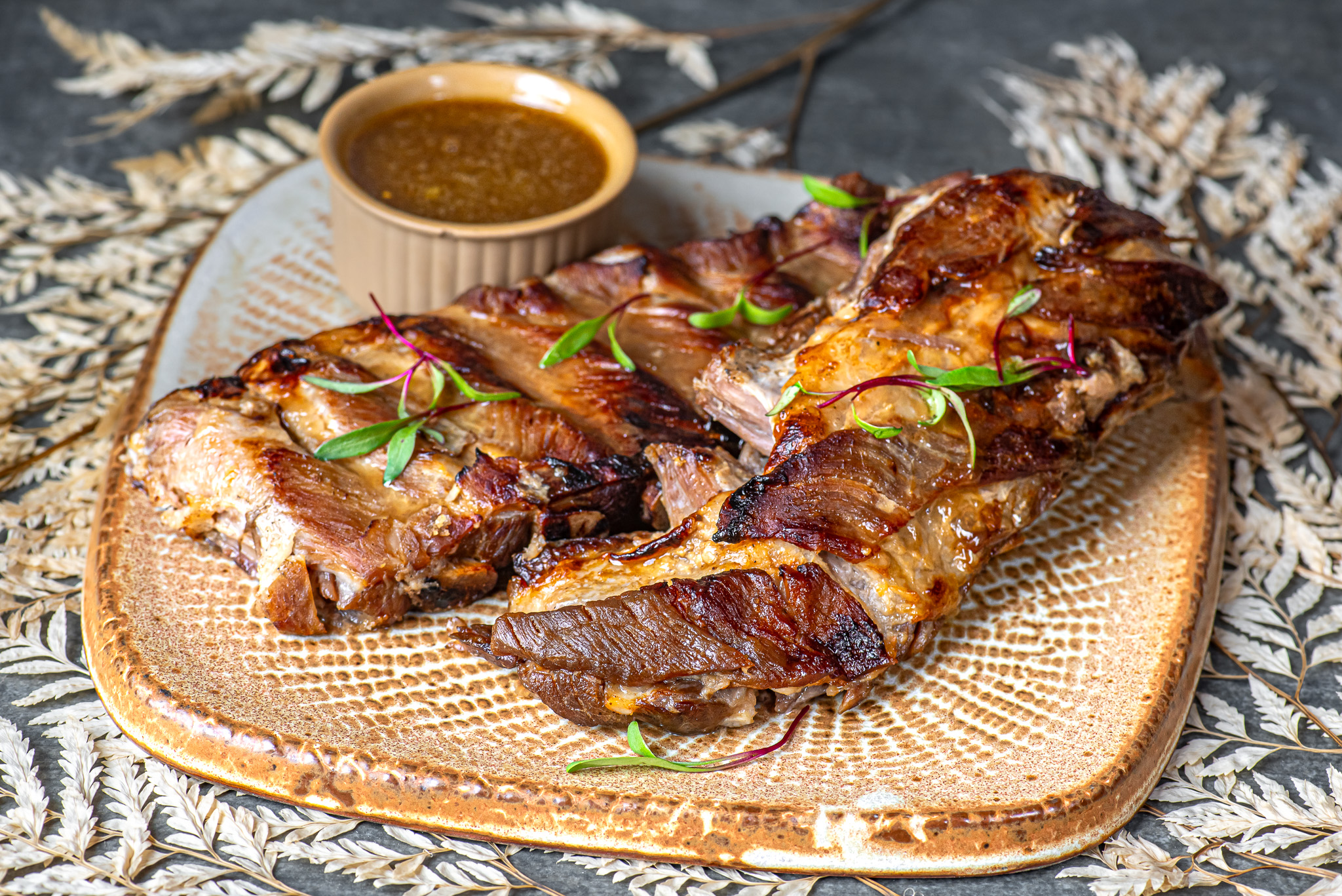 Costelinha suína com molho de laranja