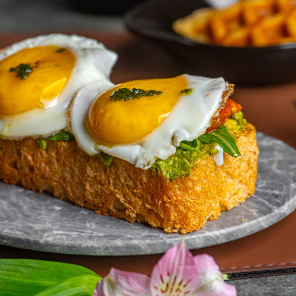 Tostada de abacate